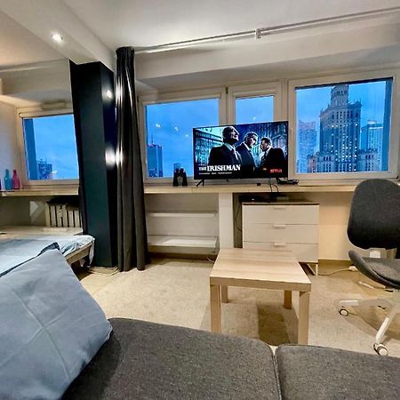 Sawa Apartment 2Xmetro Wifi 500 Mbs 50'Tv Netflix Hbo Appletv+ Warsaw Ngoại thất bức ảnh