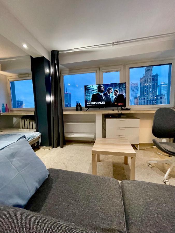 Sawa Apartment 2Xmetro Wifi 500 Mbs 50'Tv Netflix Hbo Appletv+ Warsaw Ngoại thất bức ảnh