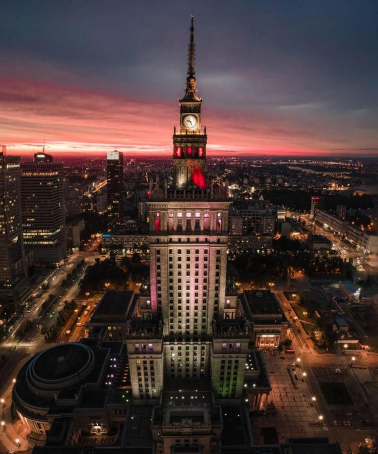 Sawa Apartment 2Xmetro Wifi 500 Mbs 50'Tv Netflix Hbo Appletv+ Warsaw Ngoại thất bức ảnh