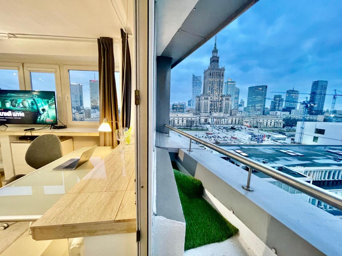 Sawa Apartment 2Xmetro Wifi 500 Mbs 50'Tv Netflix Hbo Appletv+ Warsaw Ngoại thất bức ảnh